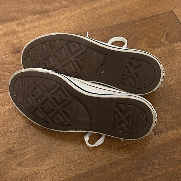 Converse Cream Low-Top Sneakers with white laces, women’s size 5.5 - Picture 6 of 8